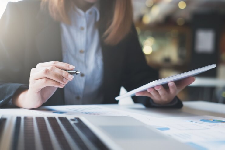 Como monitorar restituição de Imposto de Renda dos clientes de forma ágil e segura
